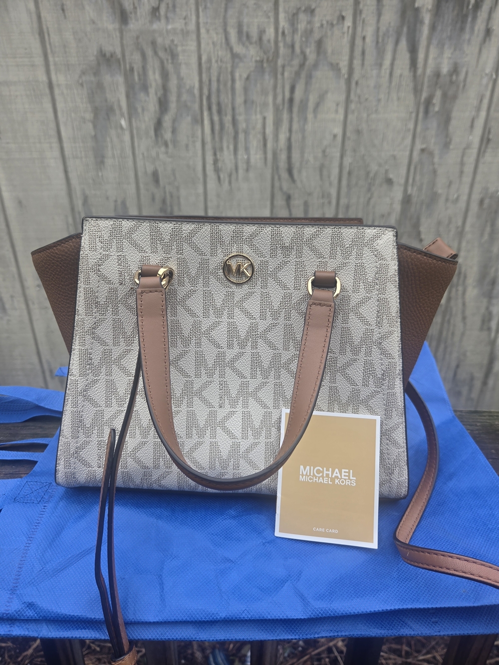 Michael Kors Signature Logo Tote in Brown/Cream